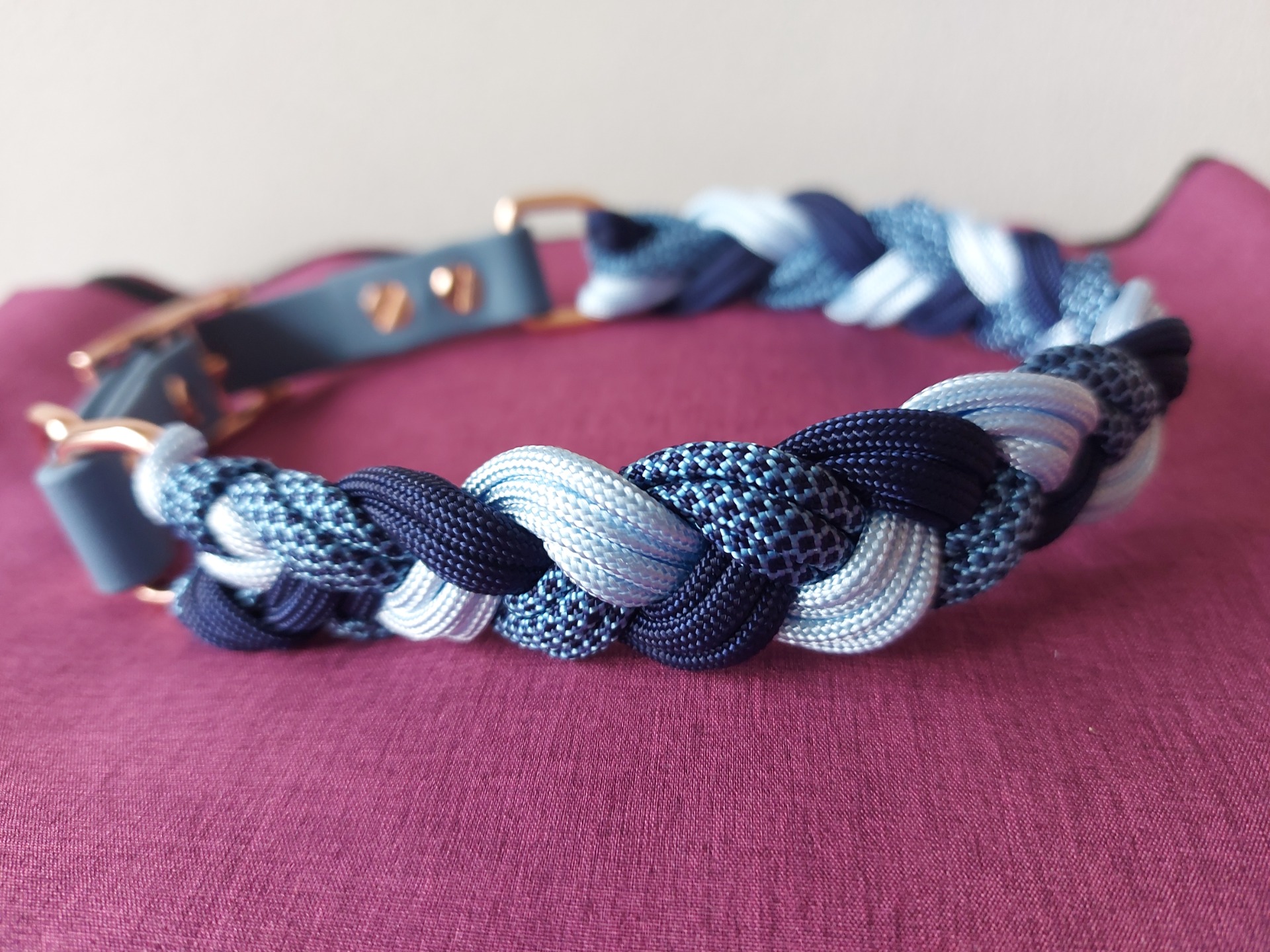 Halsband doppelt geflochten mit Schnalle